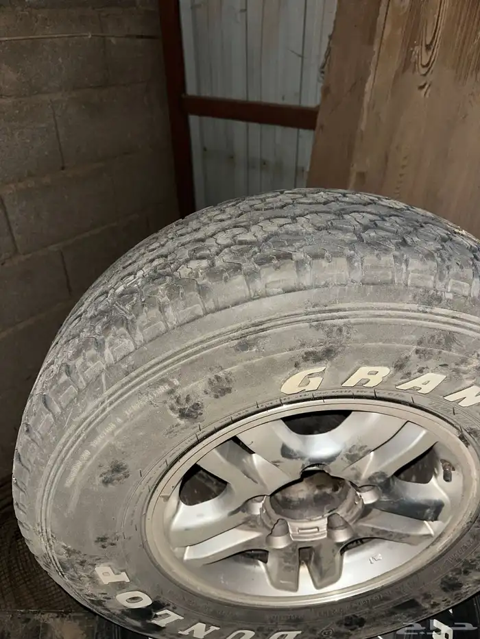 كفرات دنلوب وجنوط لكزز 2