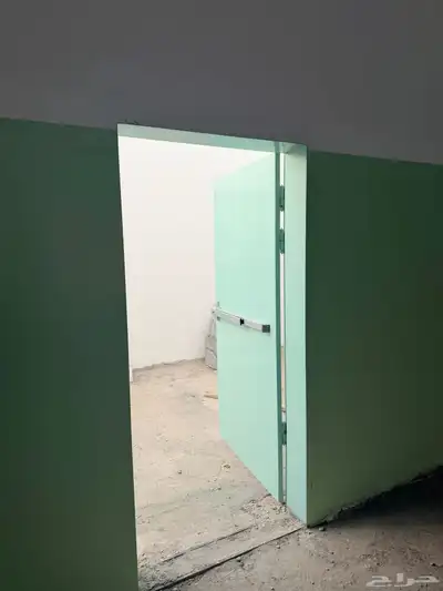 ورشة للبيع صناعية الفواز - ورشة سيارات ورشة حداده المنيوم index