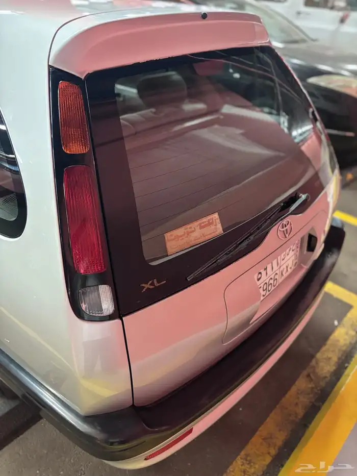 كورولا مخزنه مديل 99ماشية 86 الف 14