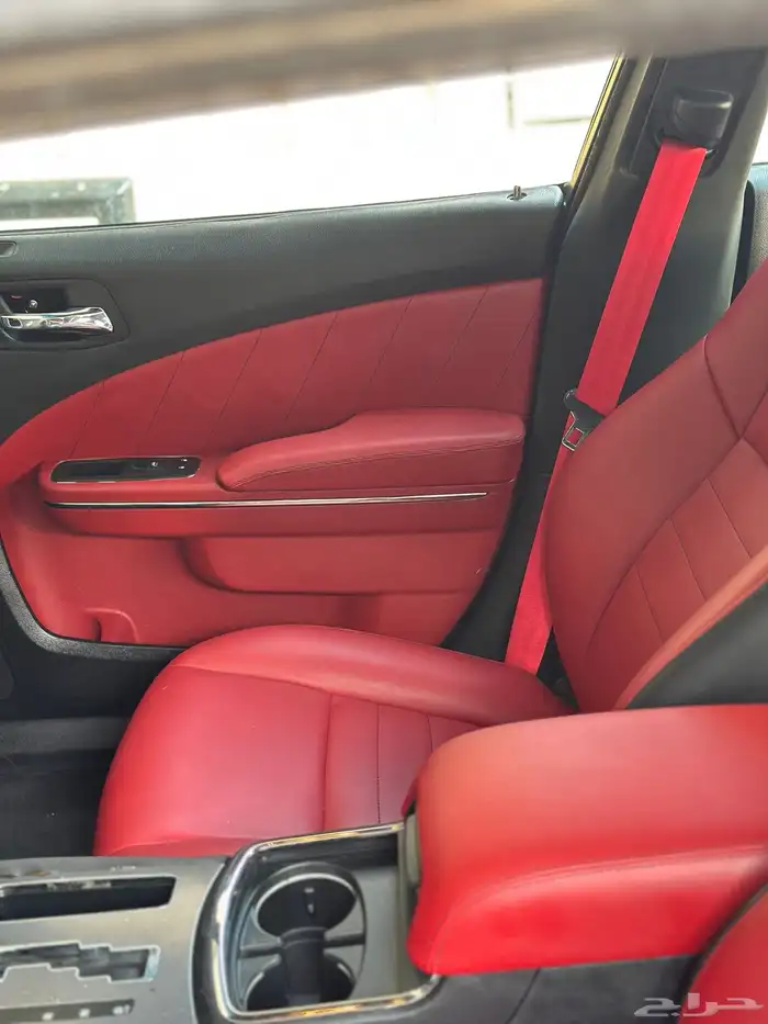 للبيع دوج تشارجر 2014 _V8 11