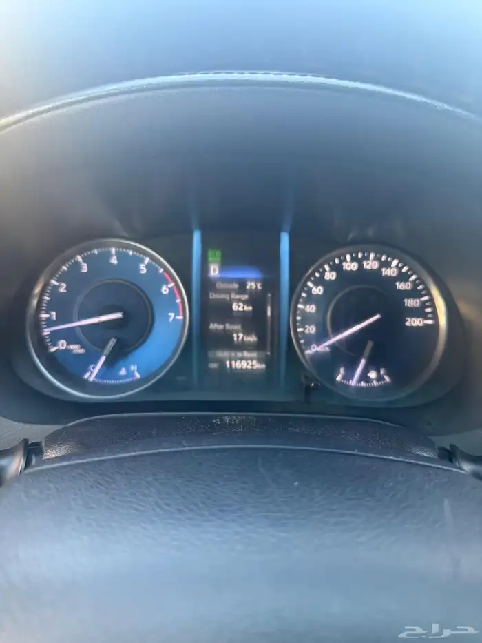 فورشنر 2021 ابيض نظيف للبيع 3