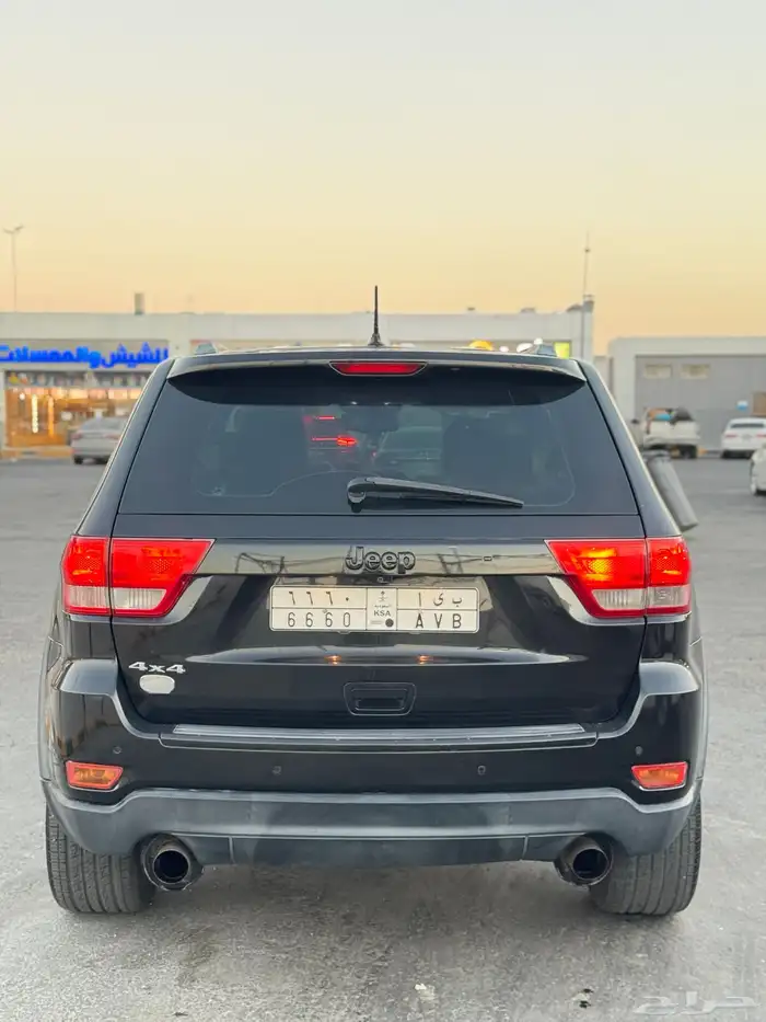 جيب شروكي 2013 فل الفل RT 15