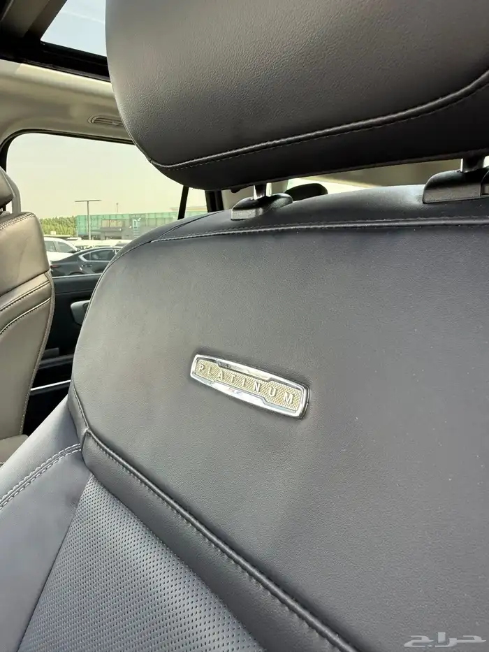 فورد اكسبيدشن 2025 10