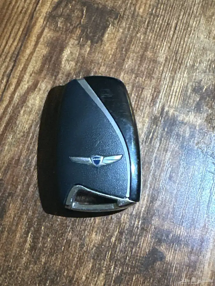 مفتاح جينيسس للبيع 1