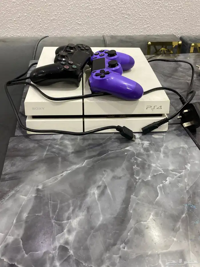 للبيع سوني فايف شغال شرط بيدينه واسلاكه 0