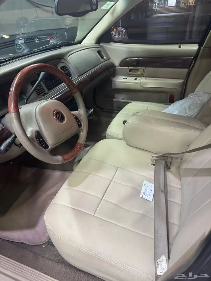 فورد قراند ماركيز فتحه 2004 23