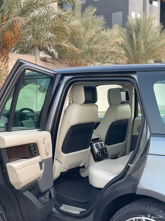 رنج روفر - فوج - 2018 - سعودي 12