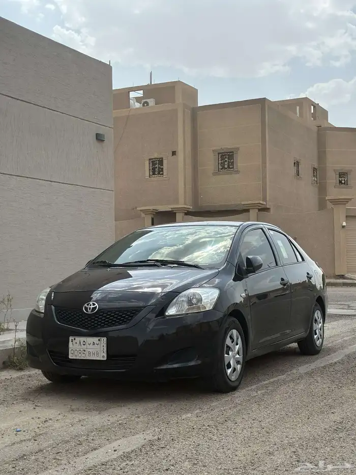 يارس 2012 قير عادي 1