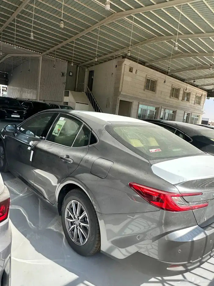 تويوتا كامري 2025 E تيتانيوم هايبرد 0