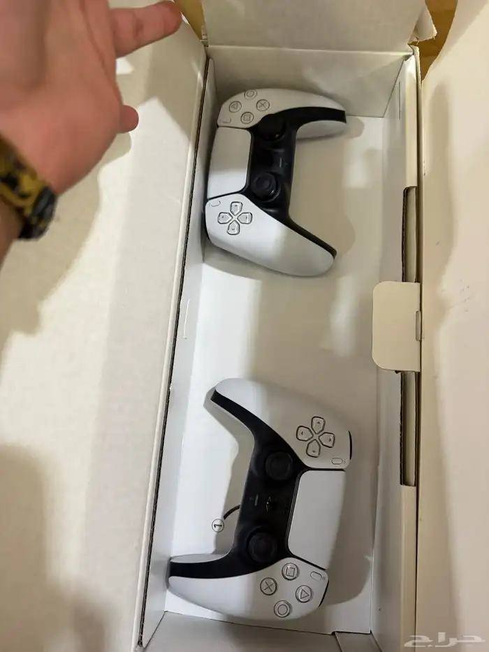 يوجد سوني 5سليم نظيف 1