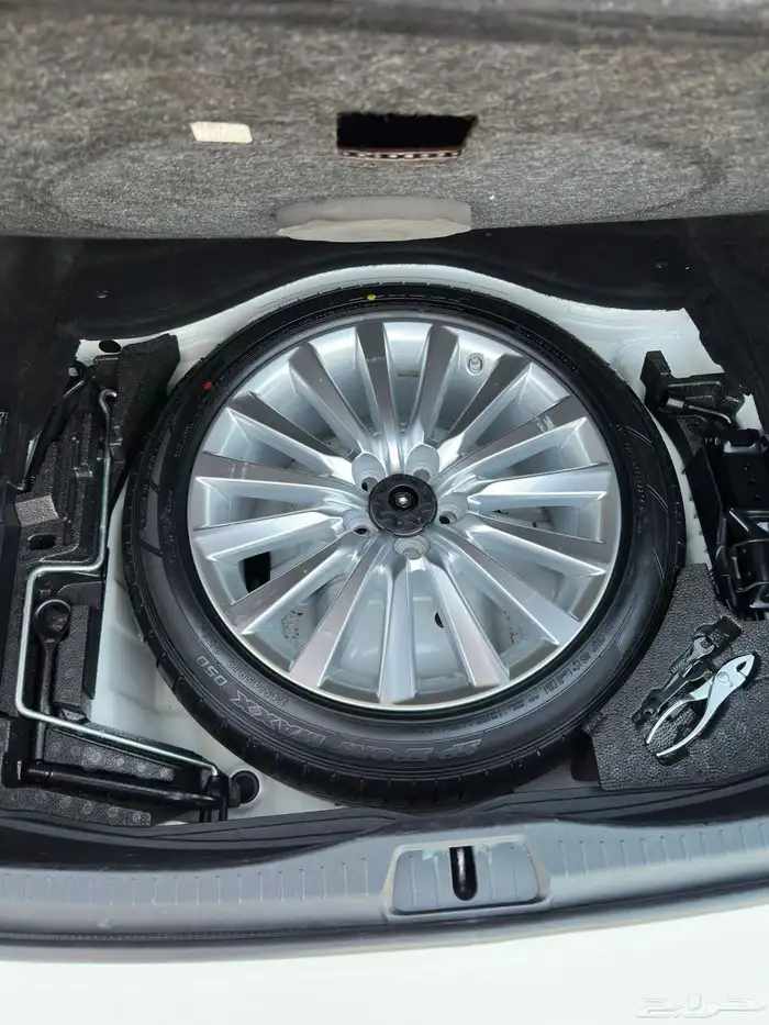 لكزس LS 460 2013 وارد عبداللطيف جميل شورت ( ممشى قليل) 22