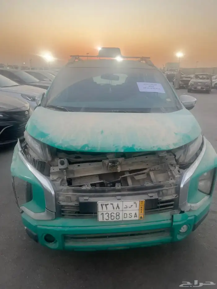 ميتسوبيشي اكسباندر كروز 2023 فل كامل مصدوم 4