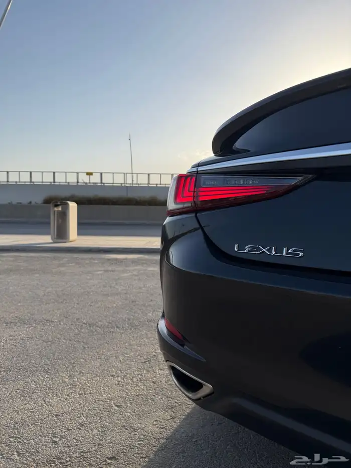 لكزس ES350 CC 2020 فل كامل وكالة 18