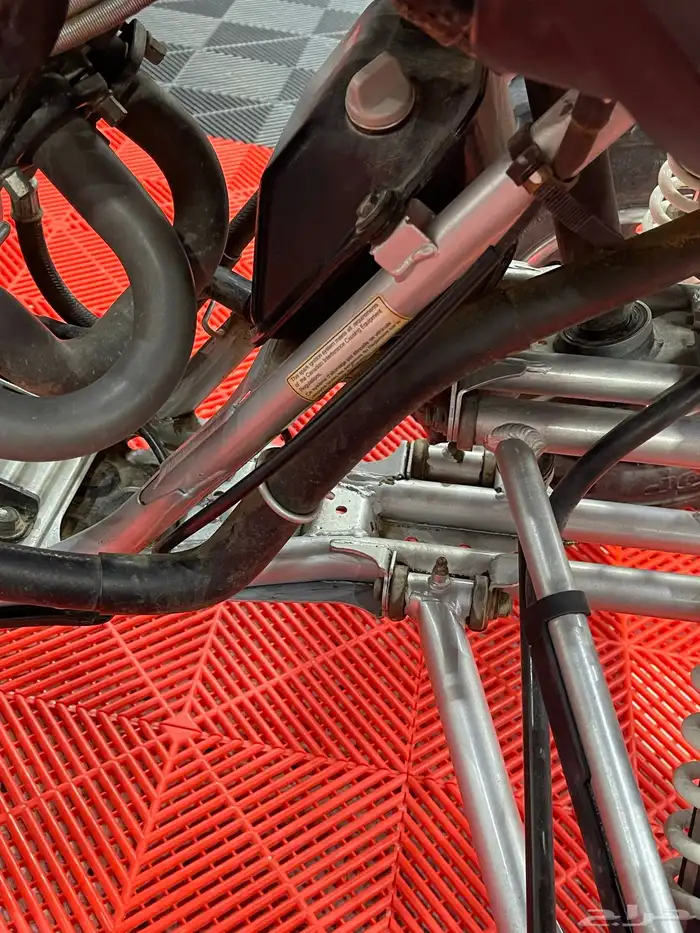 رابتر 2002 660R مخزن 8