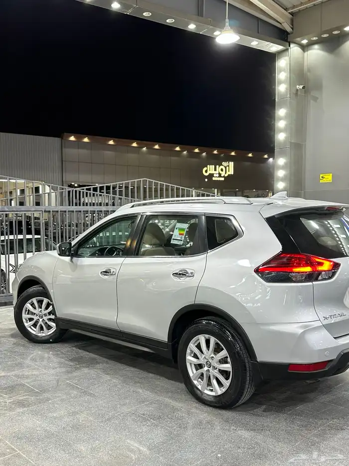 نيسان اكس تريل 2020 نص فل دبل 7 مقاعد معرض(الرشيدي) 6