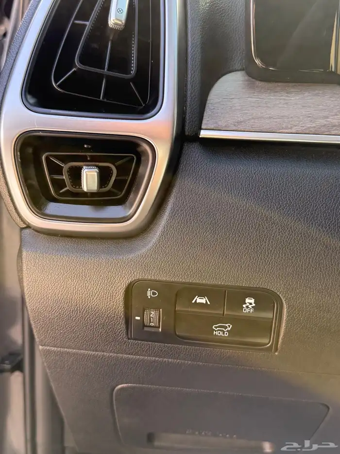 كيا سورنتو ديزل 12