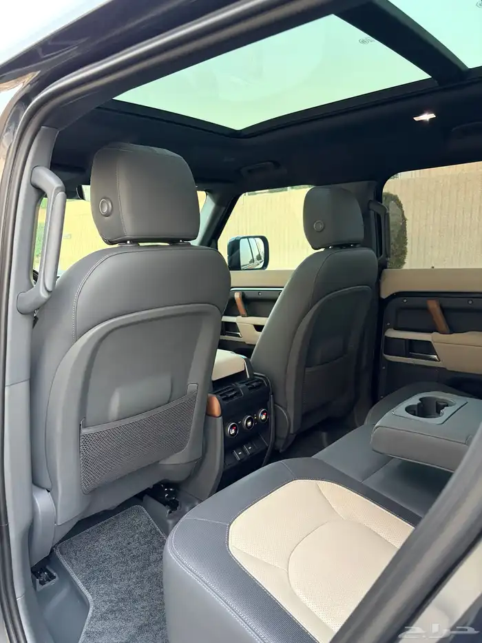 ديفندر اكس داينمك 6 سلندر 2023 (مخزن ماشي 22 الف) تحت الضمان 36