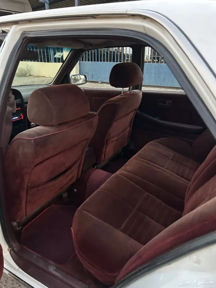 للبيع كرسيدا مديل 93 جي ال 5