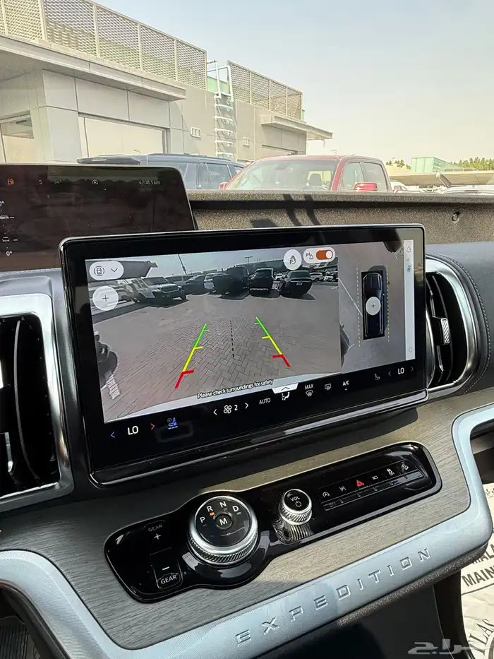 فورد اكسبيدشن 2025 16