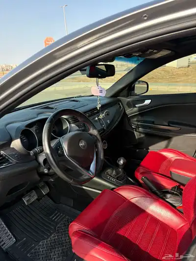 الفاروميو جوليتا 2019 index