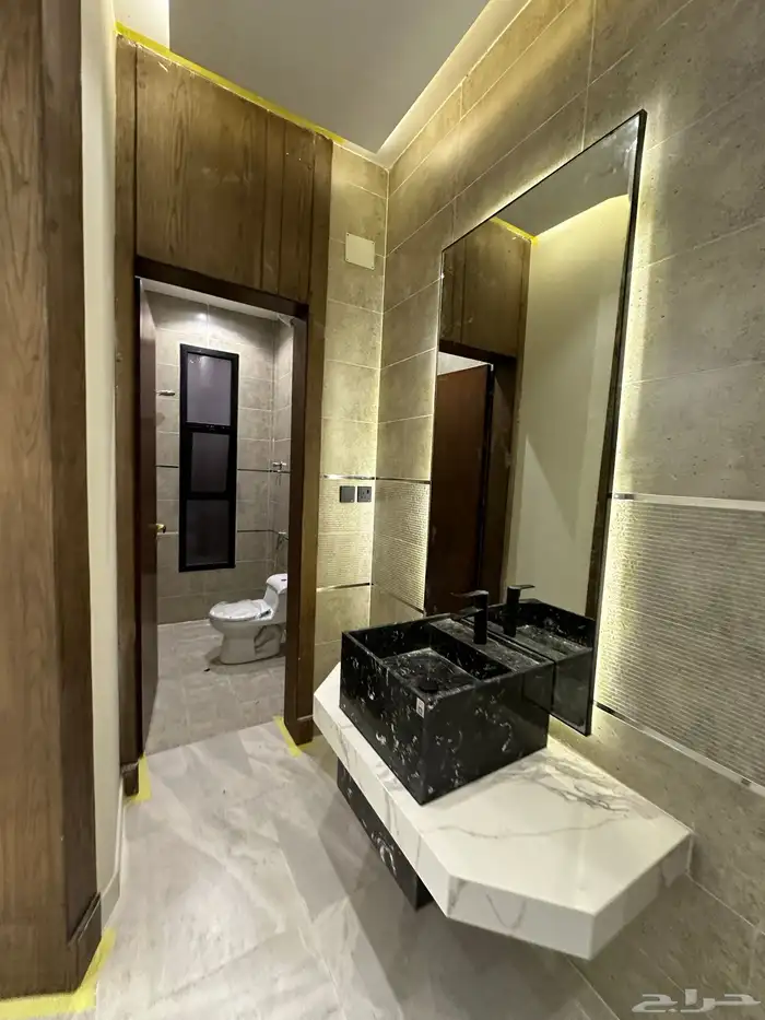 للبيع شقق ارضي وعلوي مودرن بحي البديع ابها 2