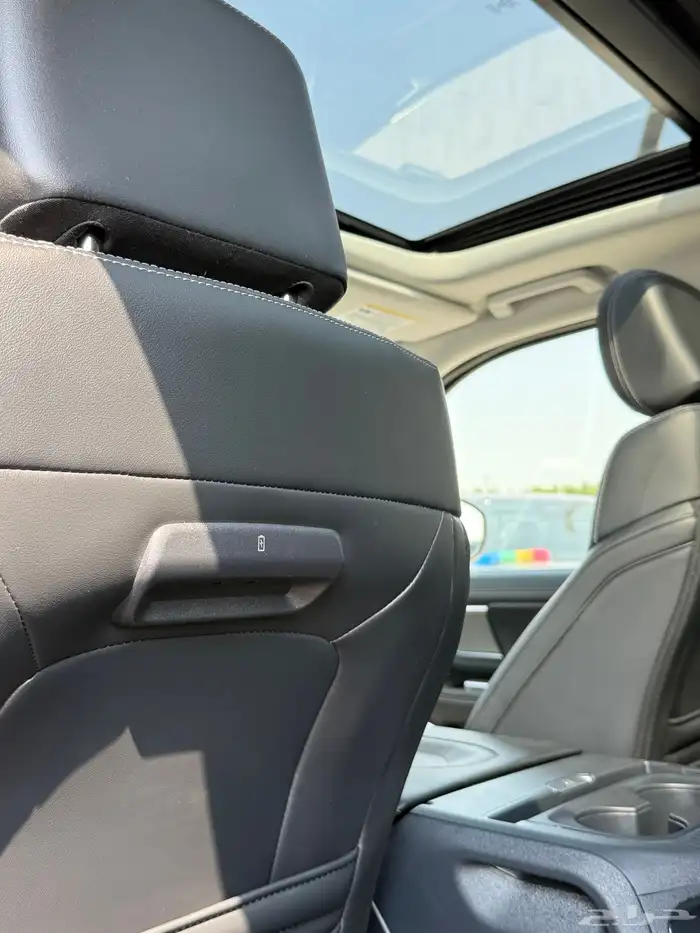 فورد اكسبيدشن 2025 21