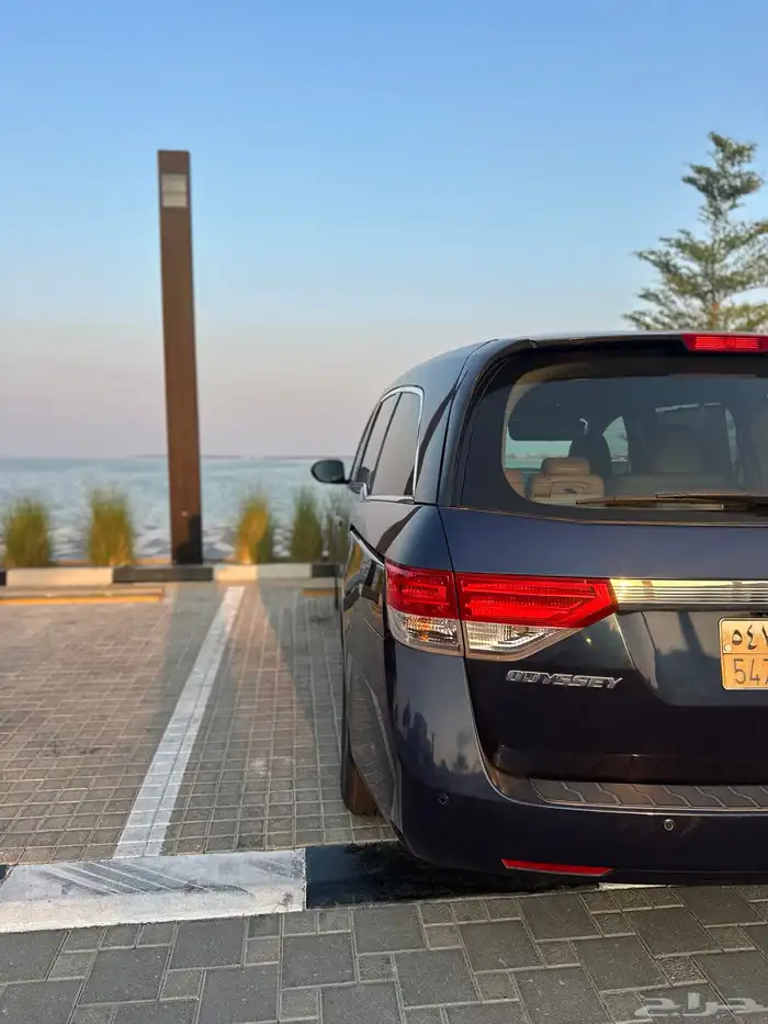 هوندا أوديسي (Honda Odyssey) 2015 6