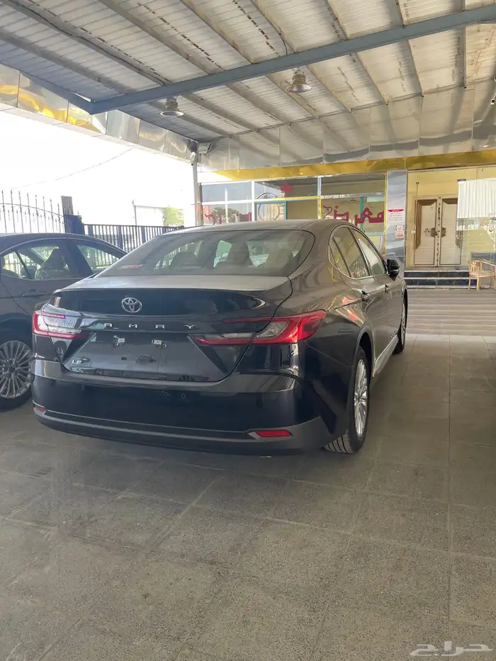 كامري 2025 نص الفل اسود 2