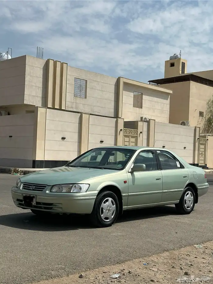 للبيع كامري 2002 نضيفه 1