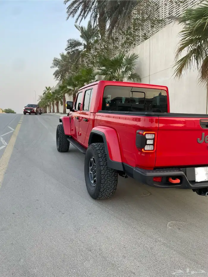 جيب جلاديتور 2021 11