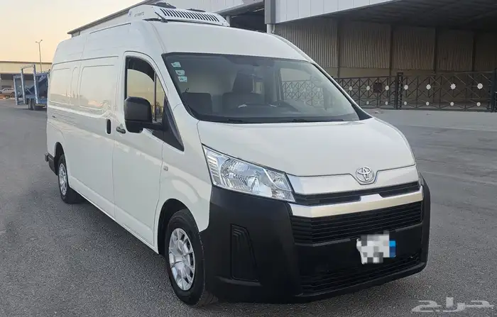 تويوتا باص فان بضاعه سقف عالي تبريد 2019 1