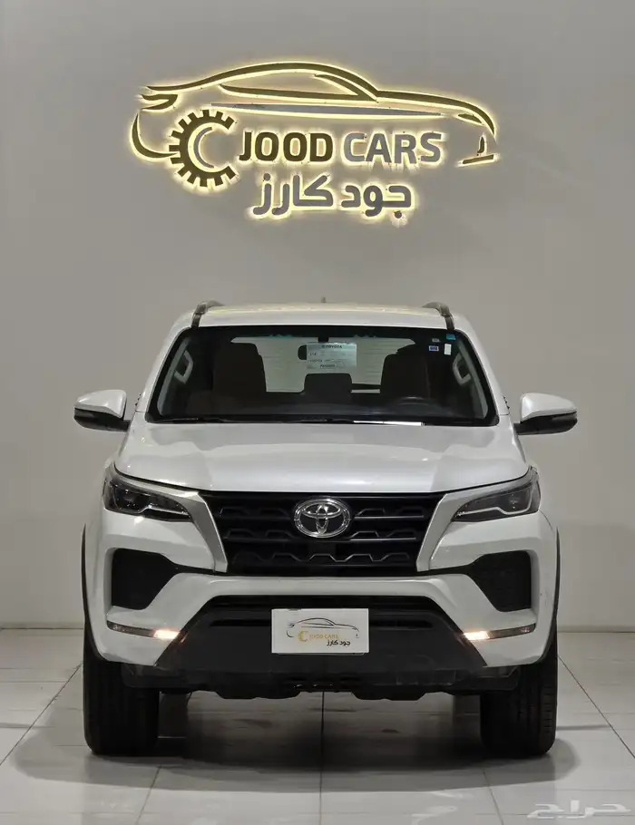 تويوتا فورتشنر موديل 2023 بحالة الوكالة 4