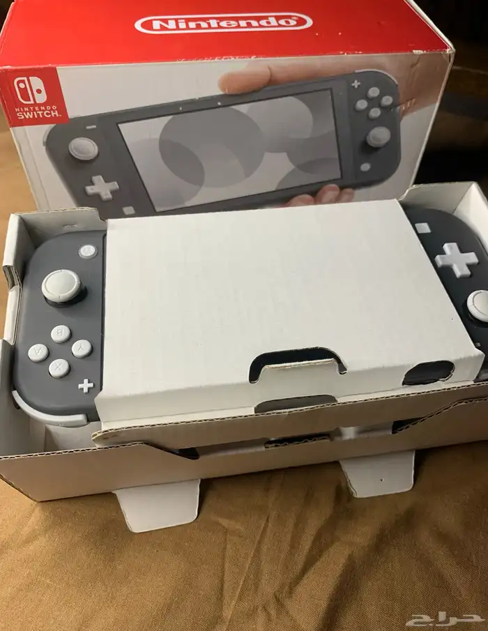 نيتندو سويتش لايت 5