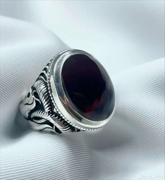 خاتم عقيق يماني كرزي مصور 1