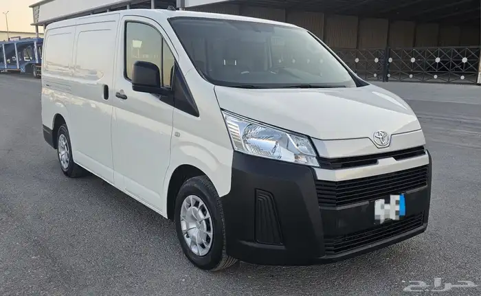 تويوتا باص 2023 بضاعه ديزل هايس للبيع 0