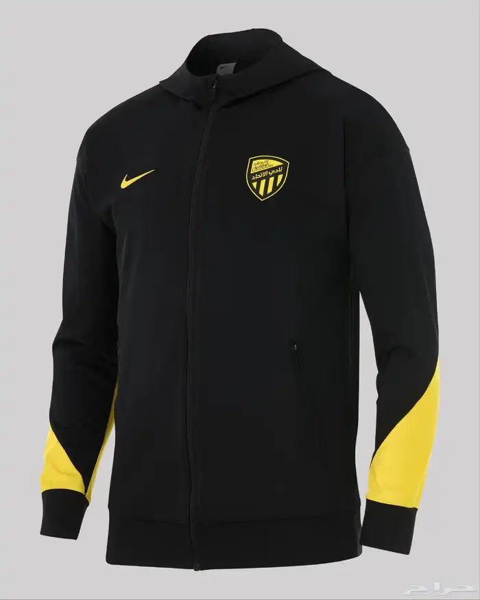 جاكيت سفر لاعبين الاتحاد الجديد لموسم 2025-2026 0