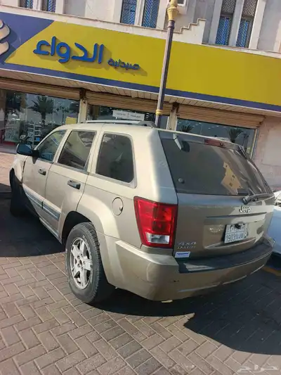 للبيع جيب شيروكي موديل 2006 index