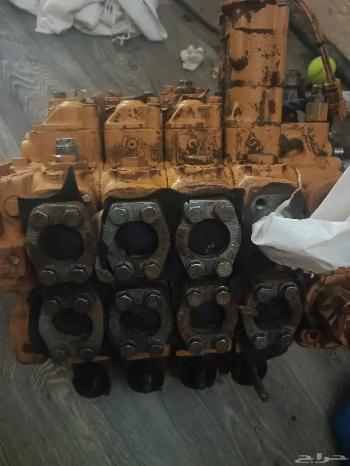 كنترول الحركه بلدوزركتربلر D9R 3