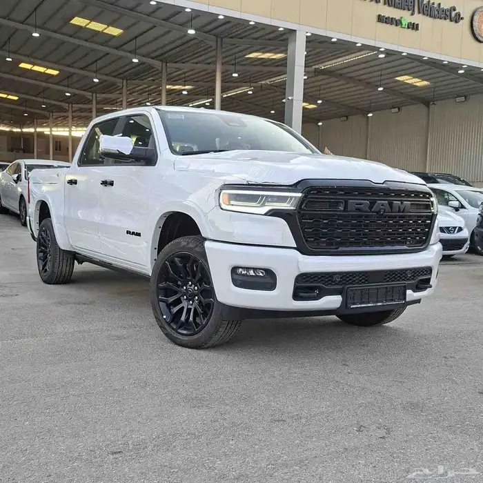 دودج رام لميتد بلاك اديشن 2025 خليجي السعر 295 شامل الضريبه 1