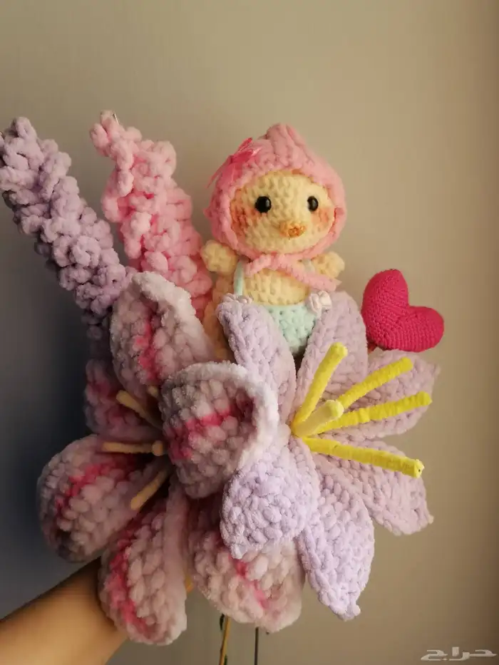 ورود وباقات ورد بخيوط الصوف 8