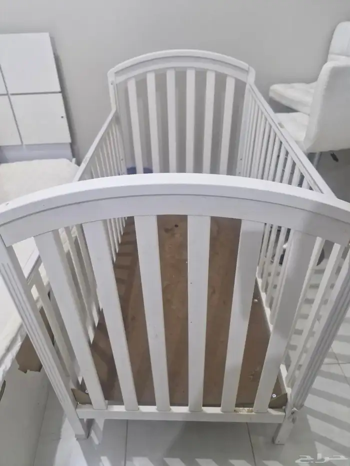 سرير اطفال للبيع 0