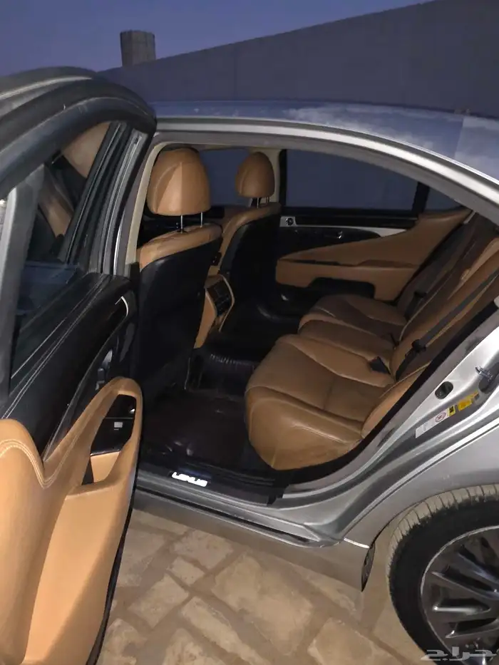 لكزس 2013 ال اس الحجم لارج 4