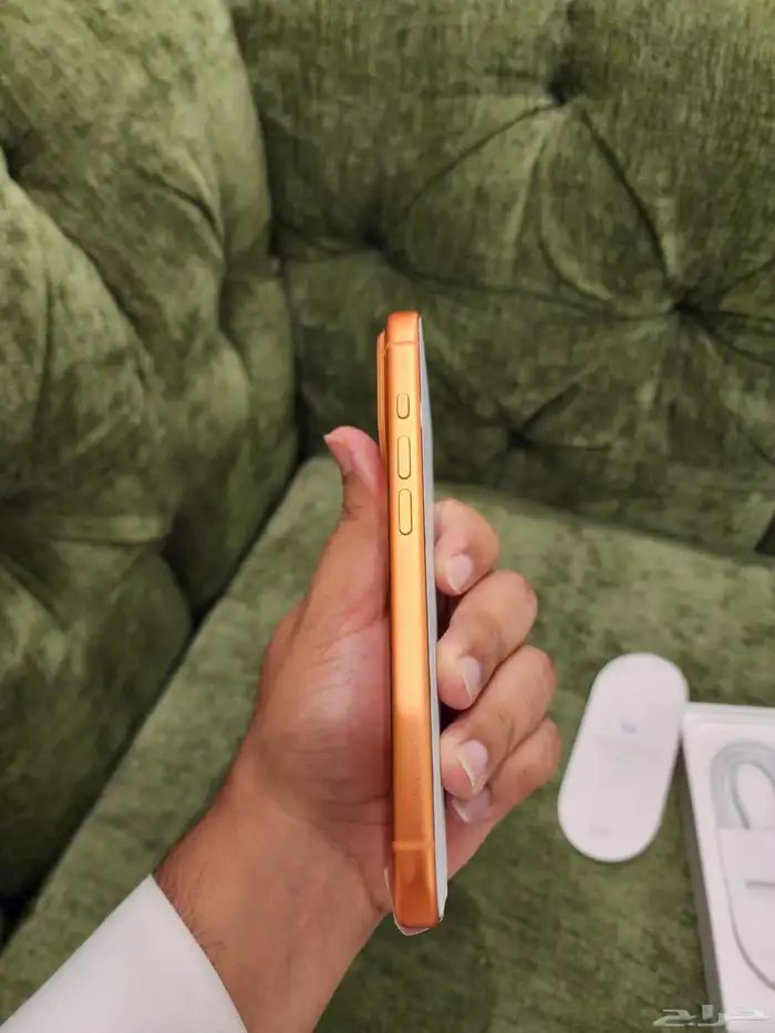 iphone 17 pro 512 برتقالي جديد 3