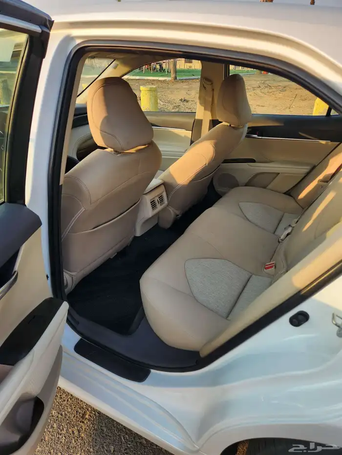 كامري 2022 LE مطور 10