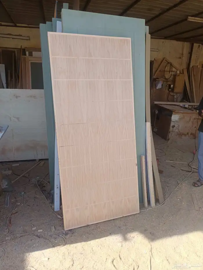 ابواب كبس خشب سويدي ابلاكش مع حلق مع بويا مع التركيب بدون كي 0