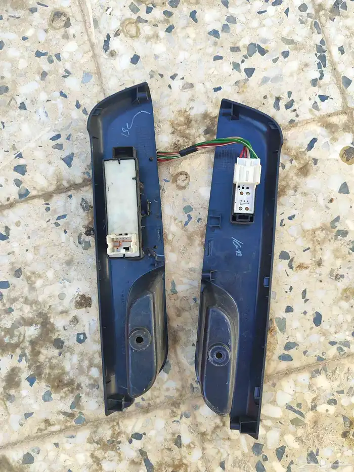 مجموعة زجاج امامي يمين و يسار سيليريو 2012 1