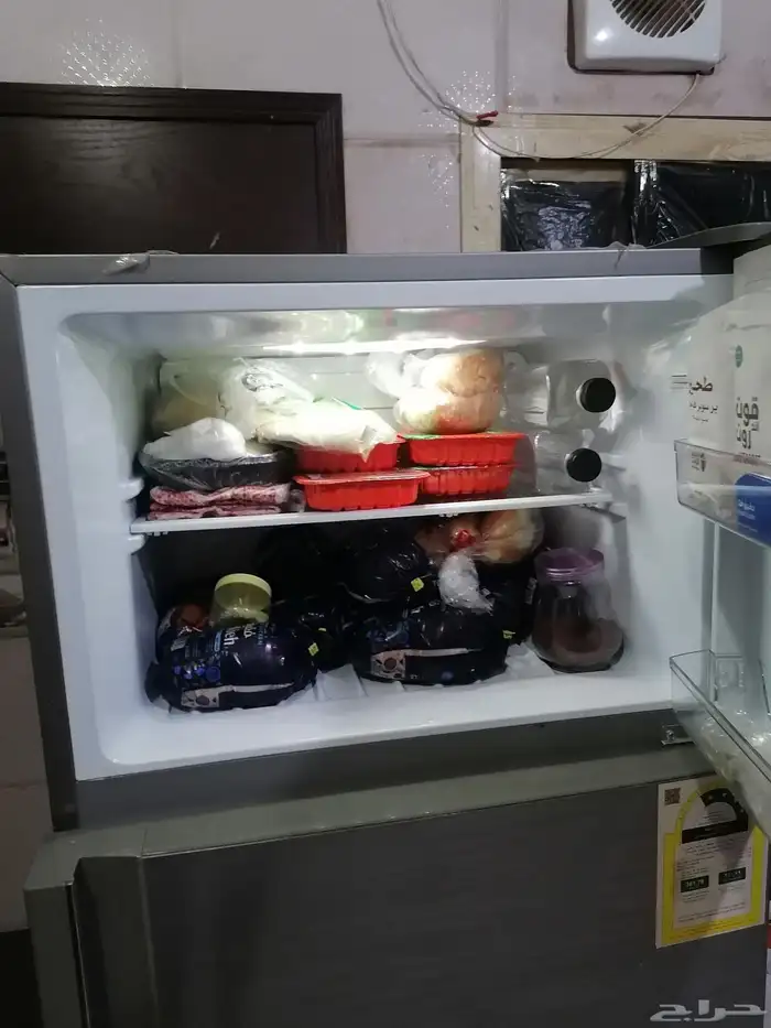 ثلاجه للبيع 1