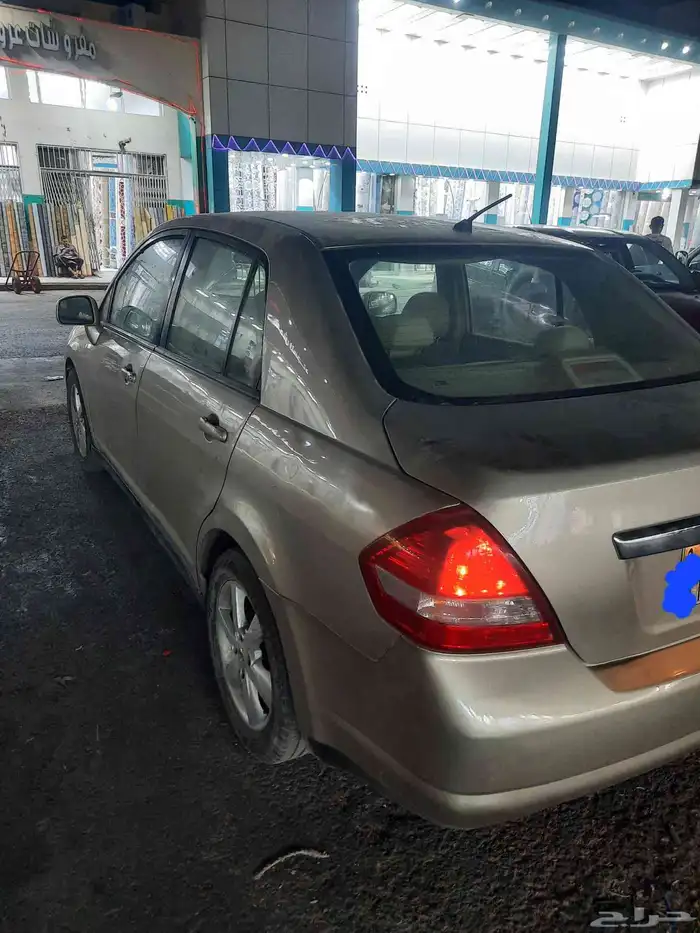 Nissan Tiida 2011 in very good condition 0