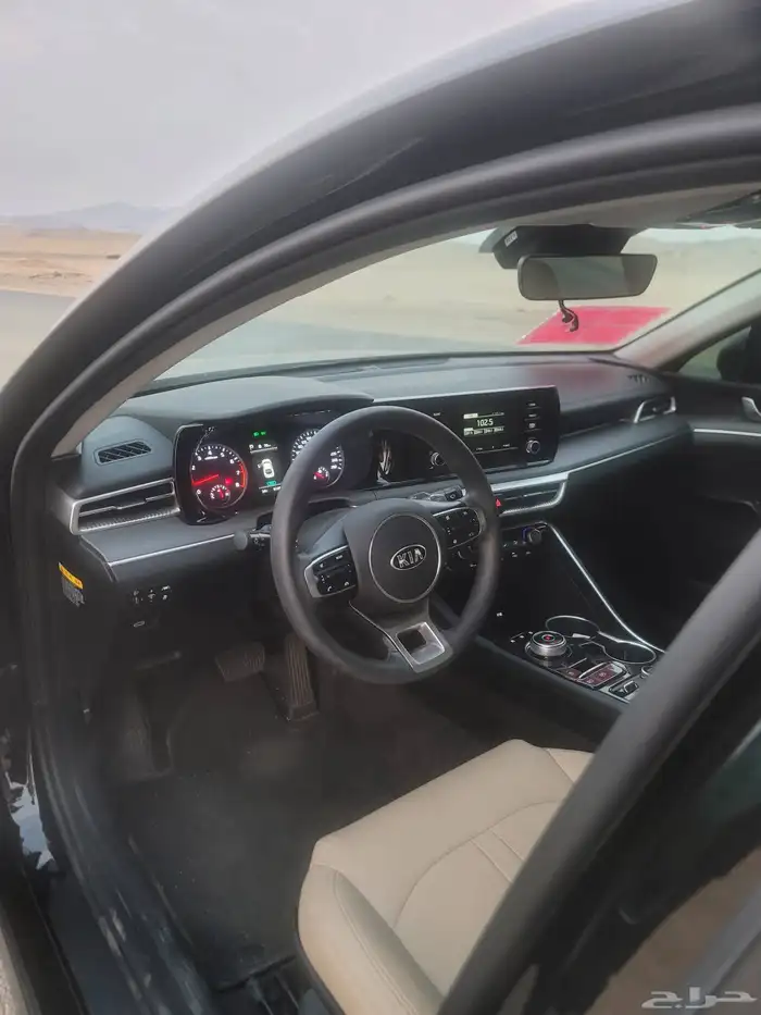 كيا ك 5 k5 نظيفة موديل 2020 30