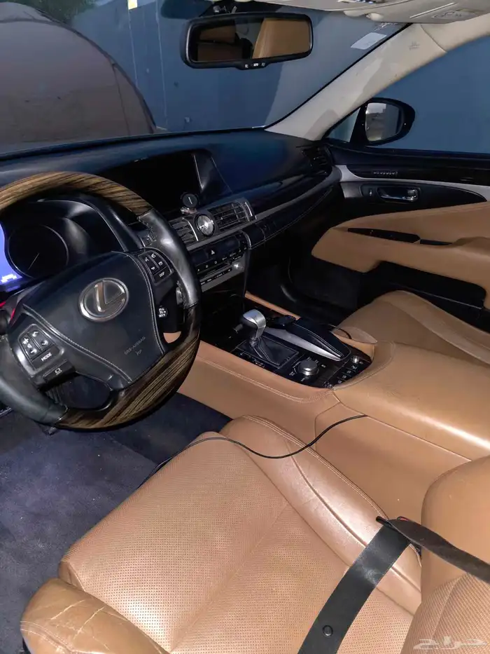 لكزس 2013 ال اس الحجم لارج 5